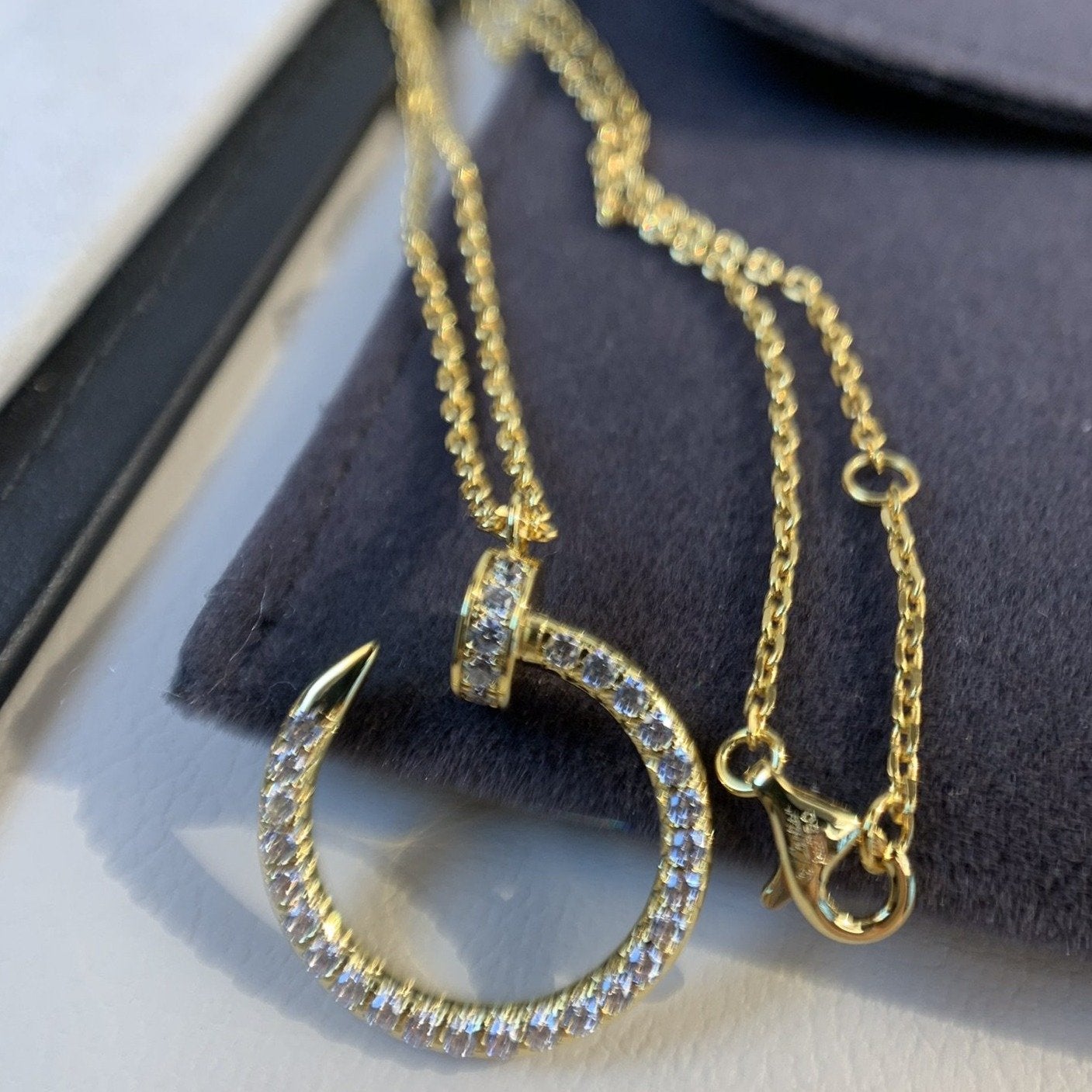 GlowJUSTE NECKLACE GOLD DIAMONDS