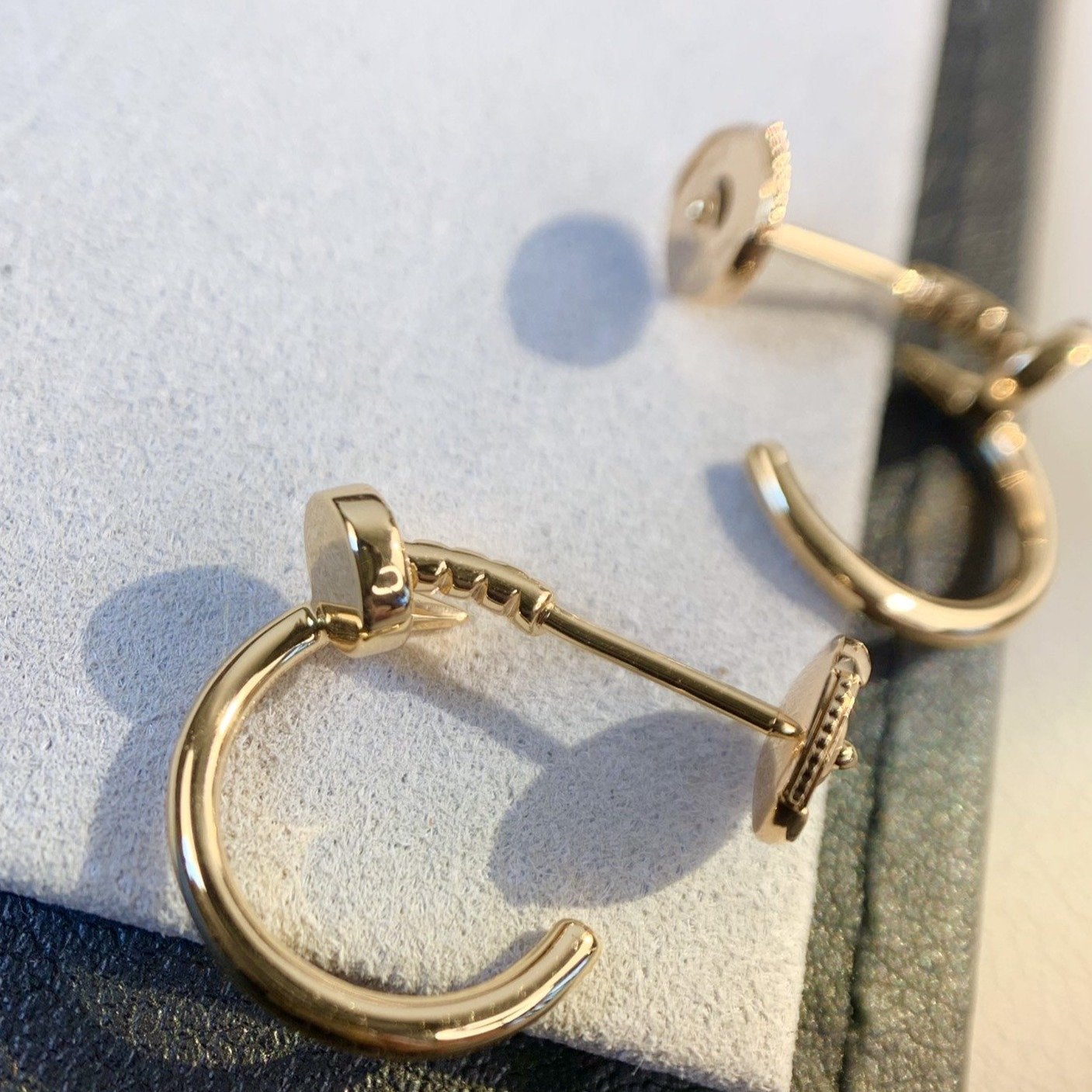 GlowJUSTE EARRINGS PINK GOLD