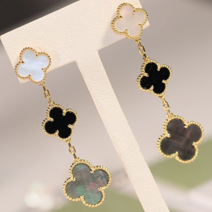 GlowCLOVER EARRINGS GOLD ONYX MOP 3 MOTIF