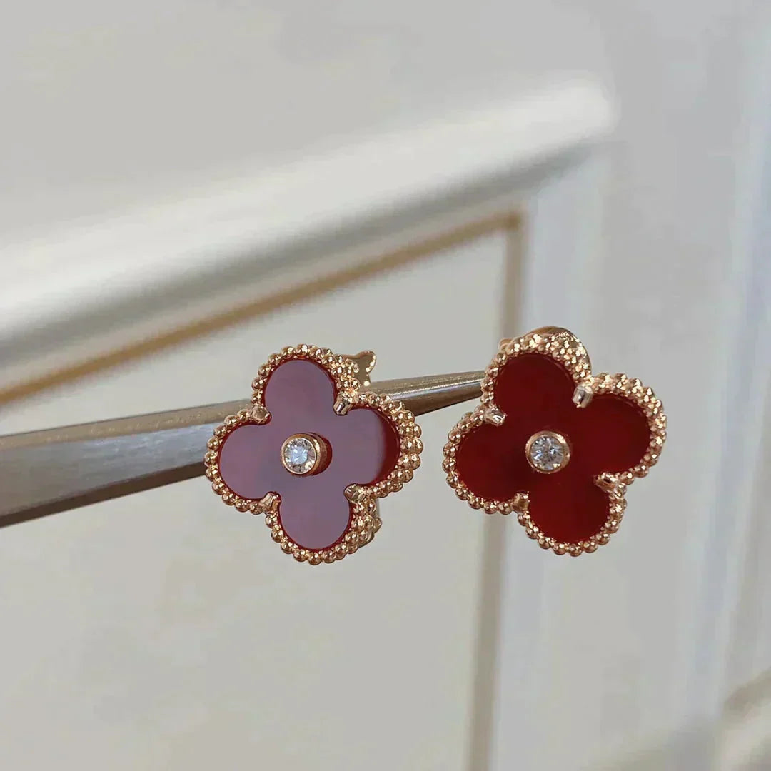 GlowCLOVER MEDIUM 1 MOTIFS CARNELIAN  DIAMOND earrings
