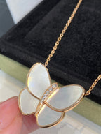 GlowBUTTERFLY GOLD MOP DIAMOND NECKLACE