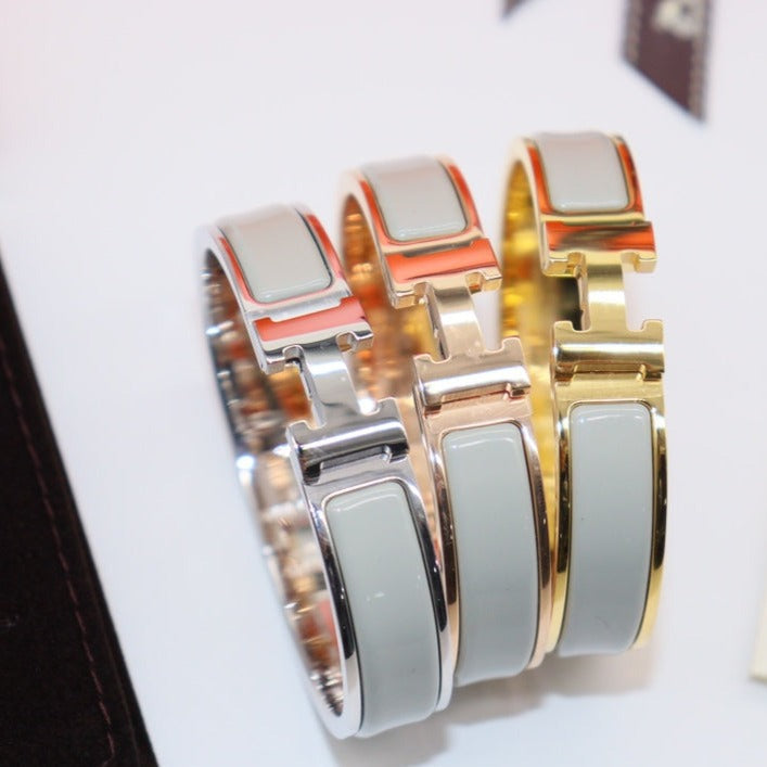 GlowH LIGHT BLUE BRACELET