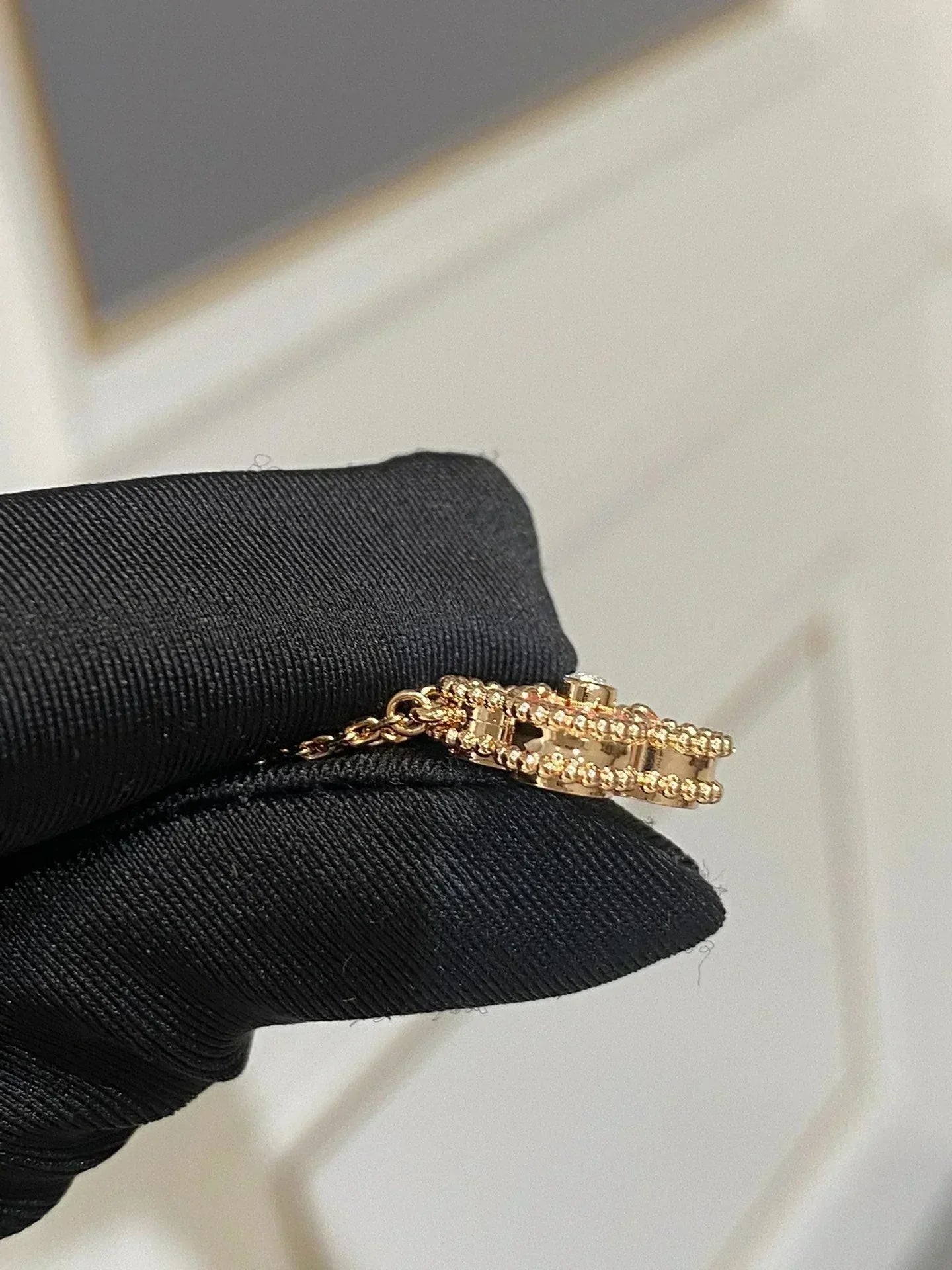 GlowCLOVER 15MM DIAMOND RHODONITE NECKLACE