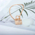 GlowAMULETTE PEDANT ROSE GOLD NECKLACE