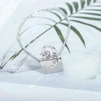 GlowAMULETTE PEDANT SILVER NECKLACE