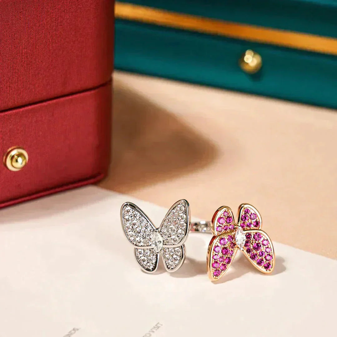 GlowTWIN BUTTERFLY DIAMOND RING