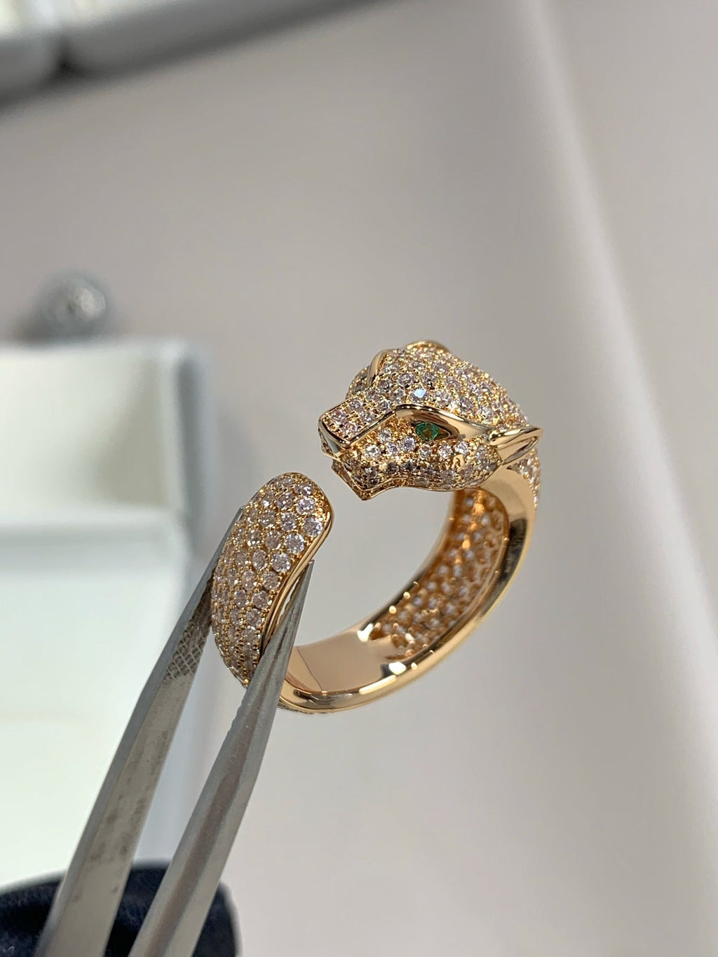 GlowPANTHERE PINK GOLD DIAMOND RING
