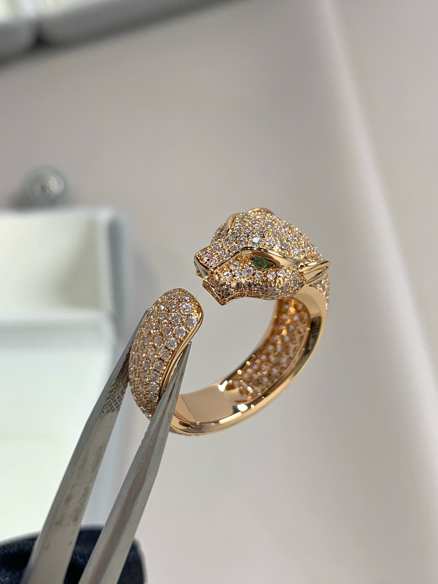 GlowPANTHERE PINK GOLD DIAMOND RING