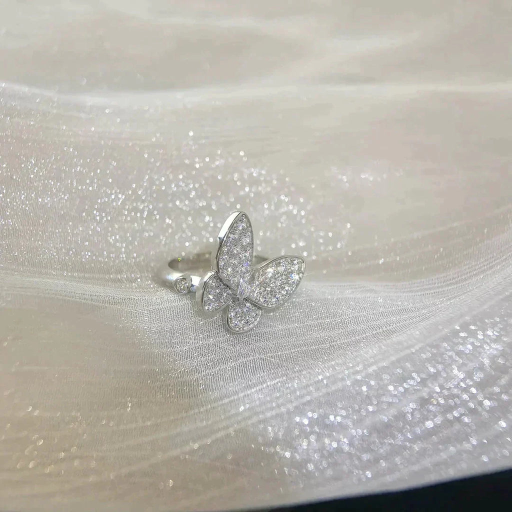 GlowBUTTERFLY DIAMOND RING