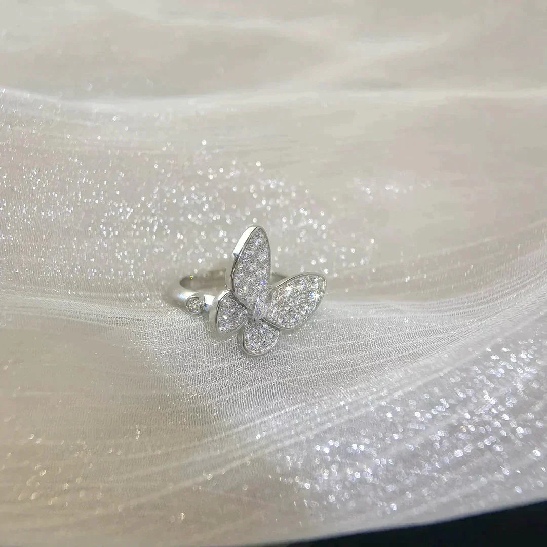 GlowBUTTERFLY DIAMOND RING
