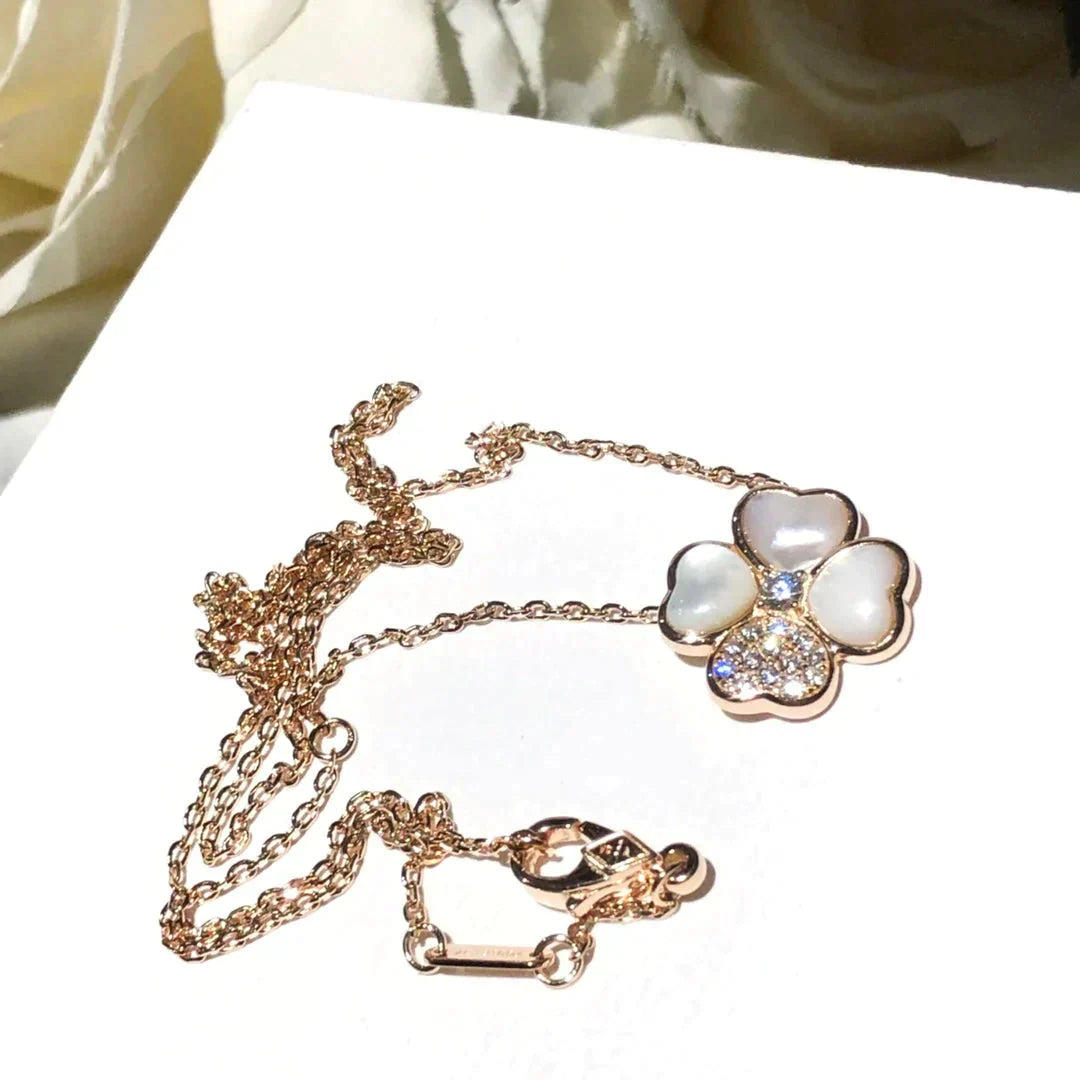 GlowCLOVER MOP DIAMOND ROSE GOLD NECKLACE