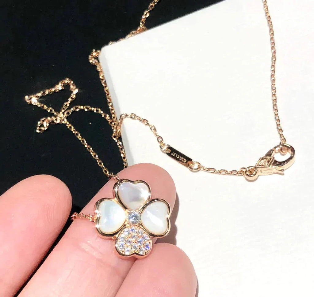GlowCLOVER MOP DIAMOND ROSE GOLD NECKLACE