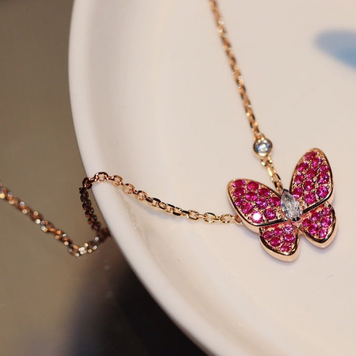 GlowBUTTERFLY RED DIAMOND ROSE GOLD NECKLACE