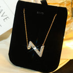 GlowVOLT SILVER DIAMOND PEDANT NECKLACE
