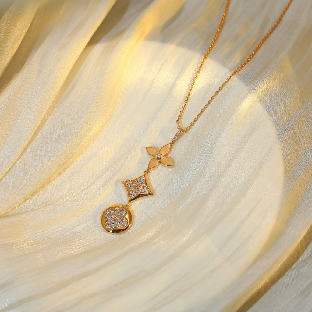 GlowSTAR AND SUN DIAMOND PINK GOLD NECKLACE