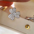 GlowCLOVER COMOS DIAMOND EARRINGS SILVER
