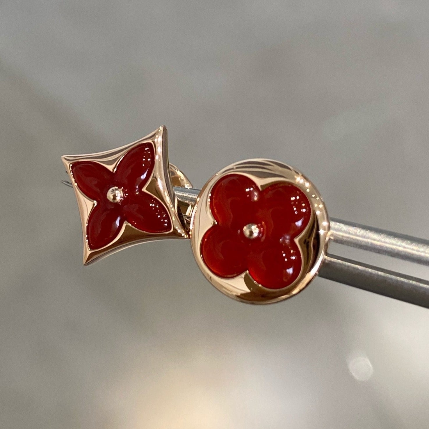 GlowSTAR AND SUN PINK GOLD CARNELIAN STUD EARRINGS