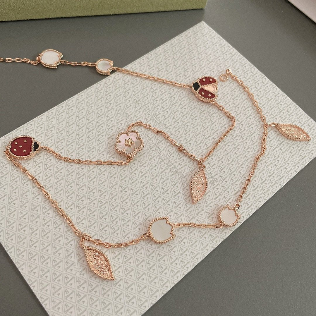 GlowLUCKY SPRING 15 MOTIFS ROSE GOLD NECKLACE