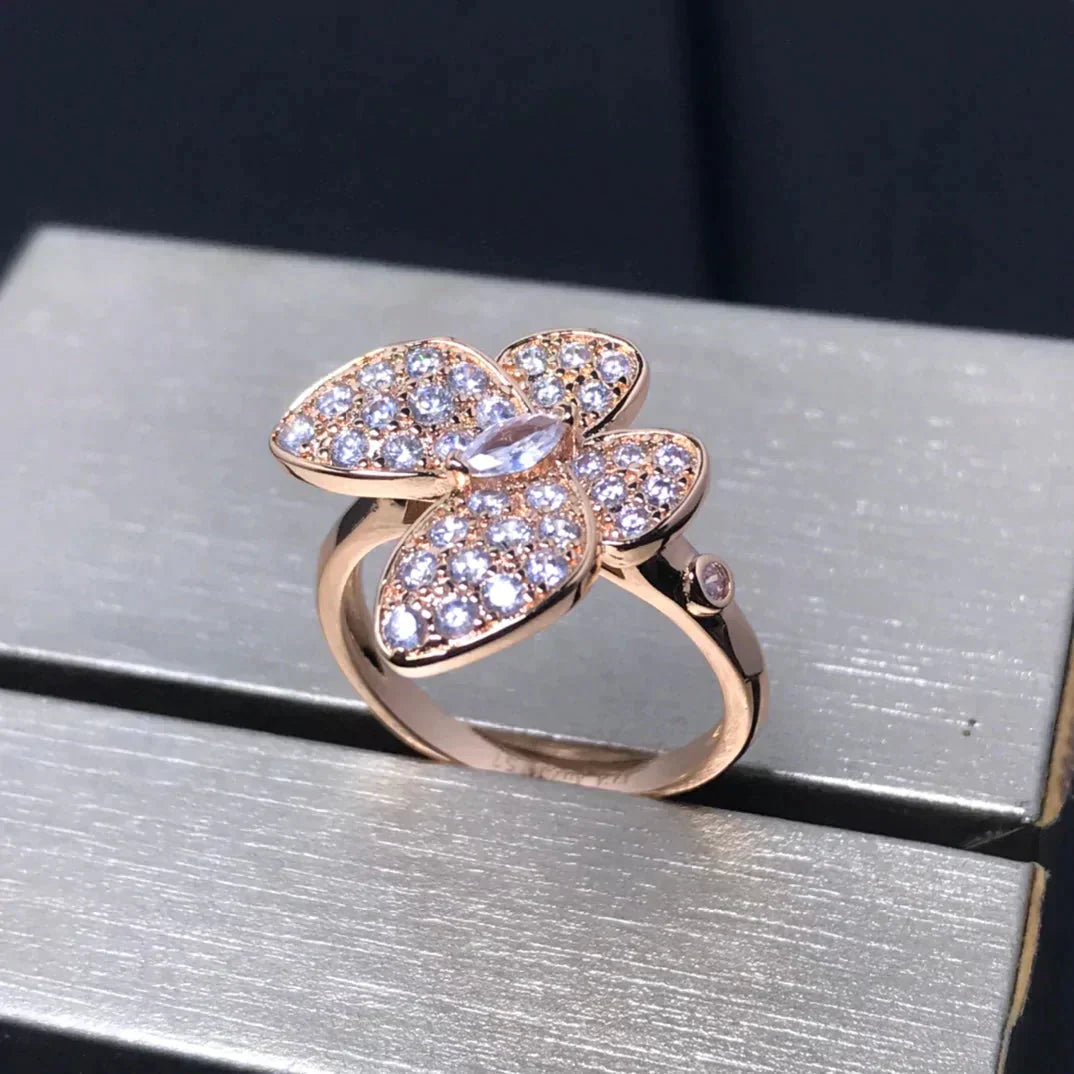 GlowBUTTERFLY PINK GOLD DIAMOND RING