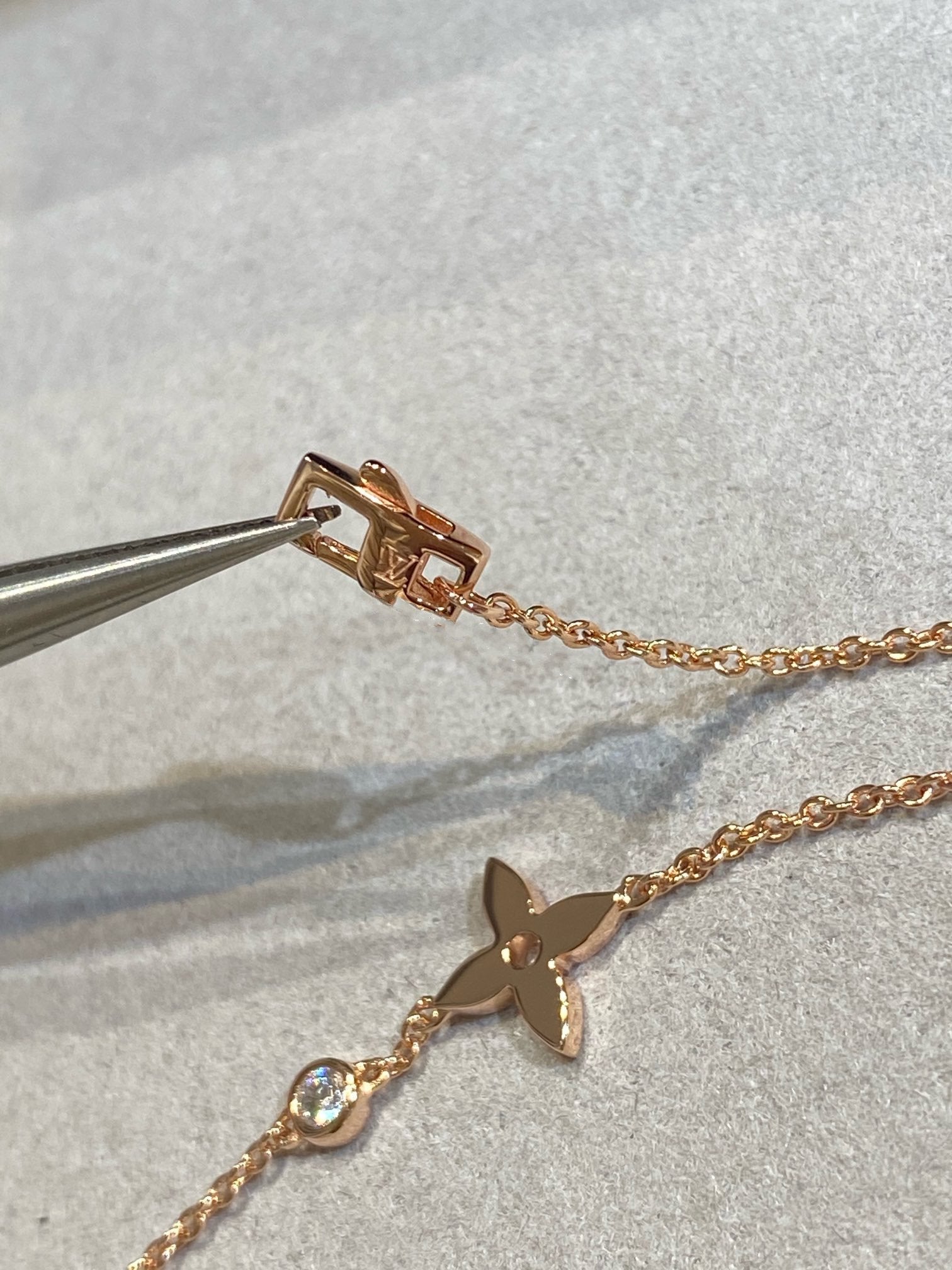 GlowSTAR DIAMOND PINK GOLD BRACELET