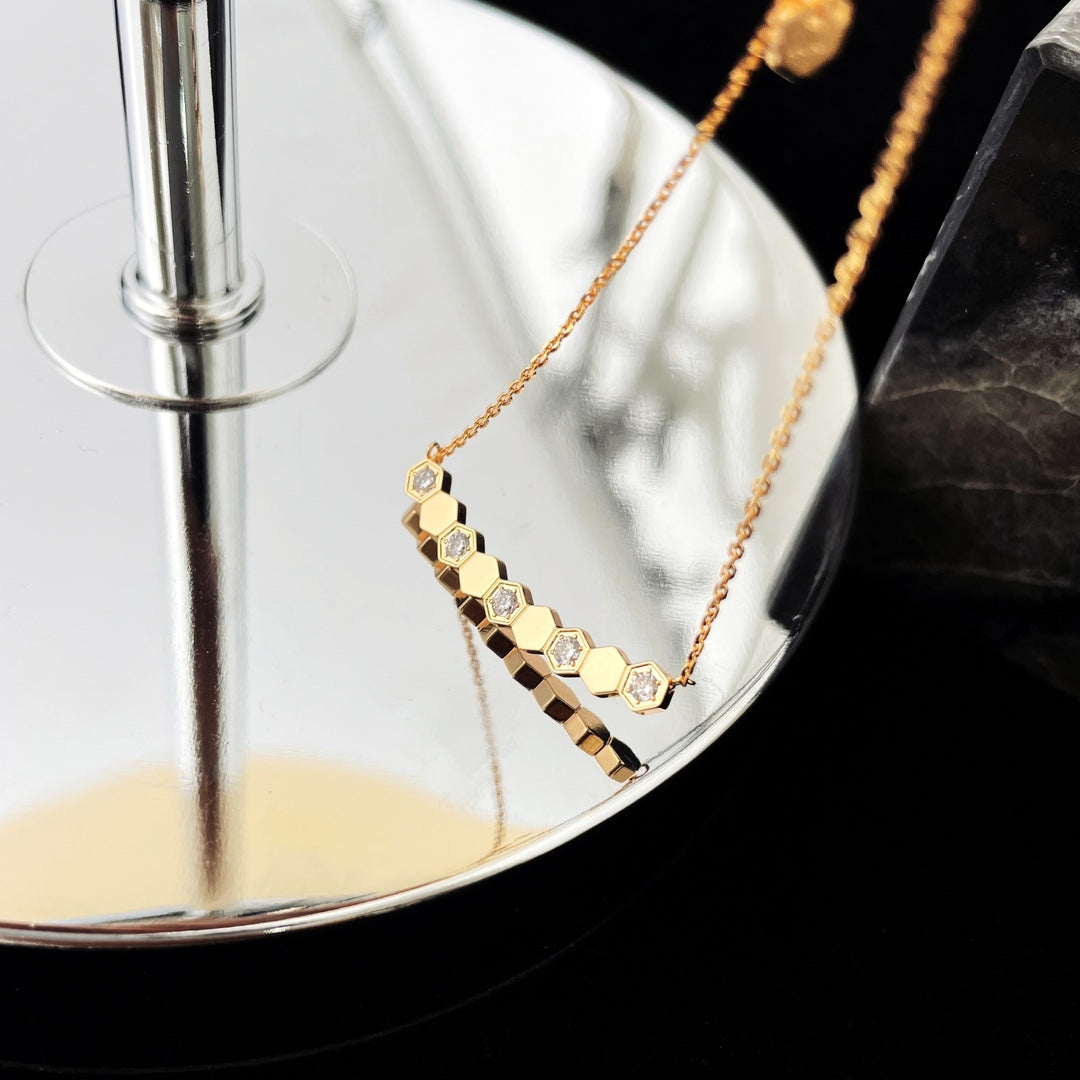 GlowBEE MY LOVE DIAMOND NECKLACE