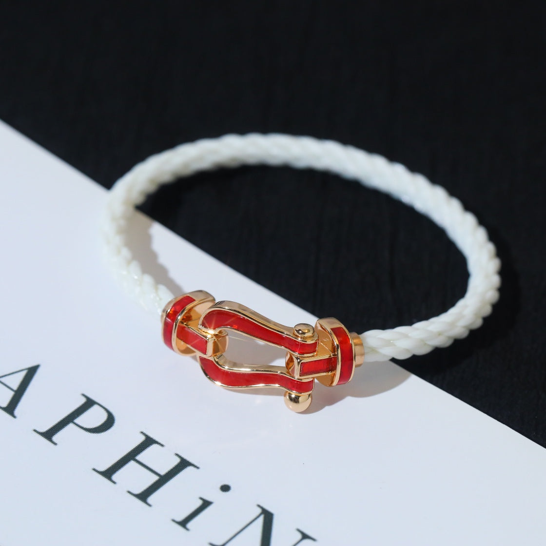 GlowFORCE 10 WHITE TEXTILE DIAMOND PAVED