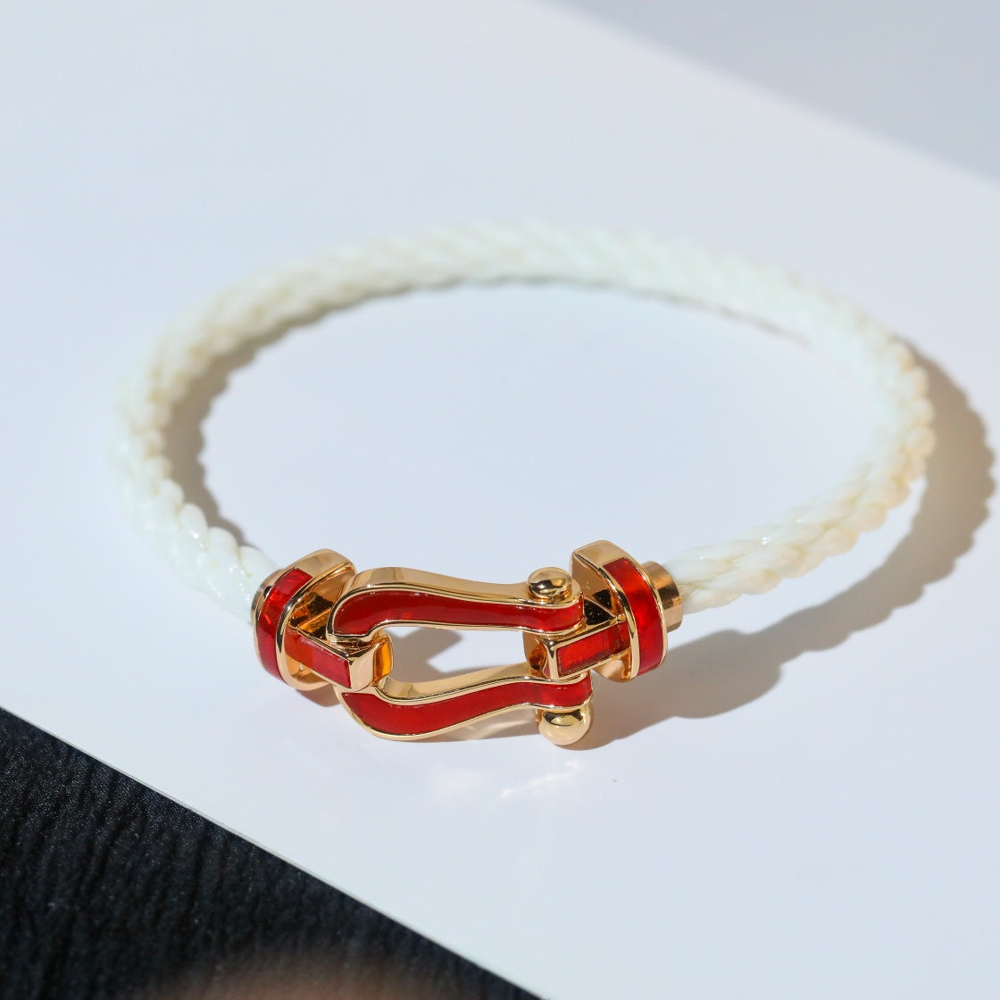 GlowFORCE 10 WHITE TEXTILE DIAMOND PAVED