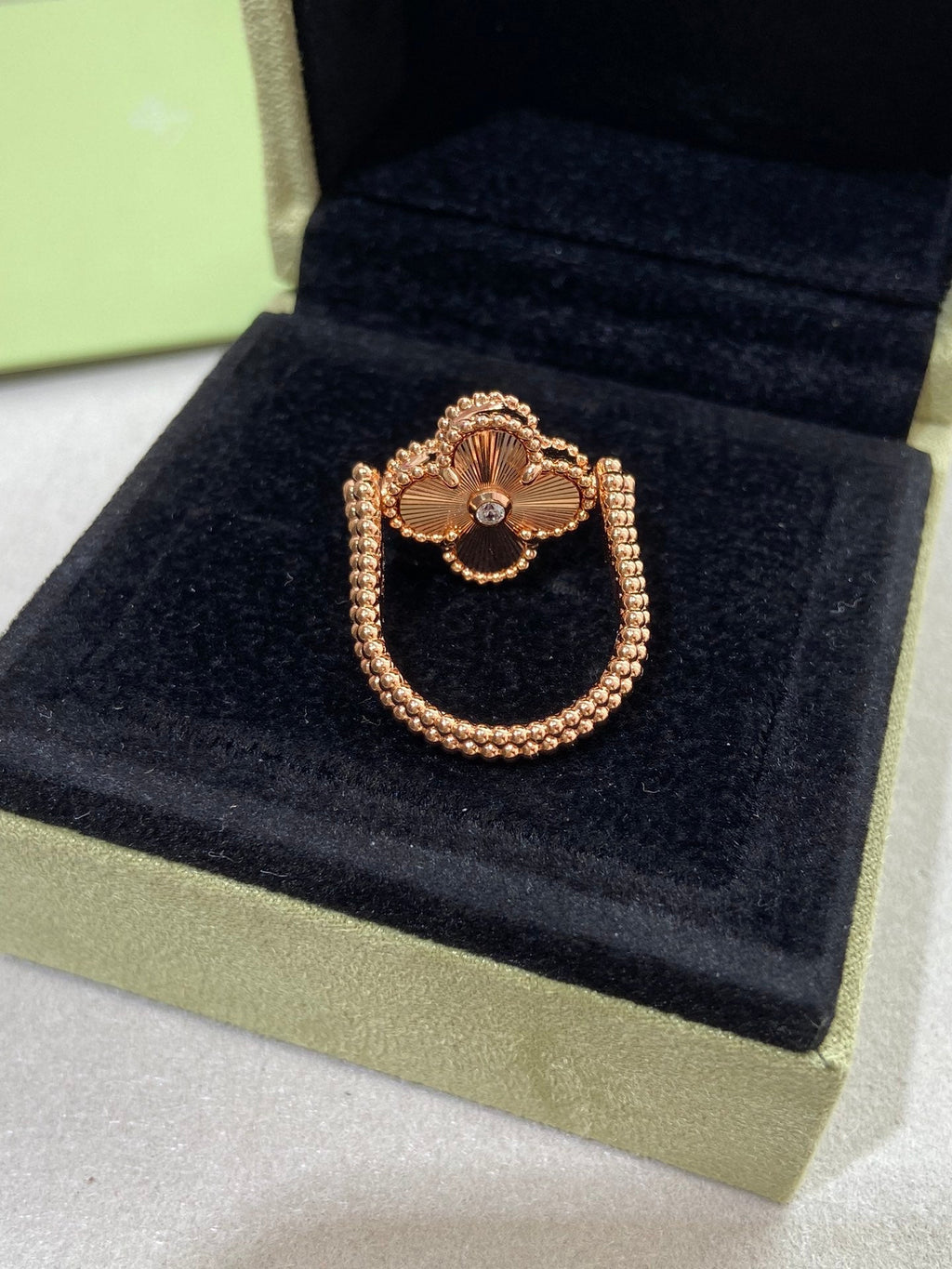 GlowCLOVER RIVERSIBLE ROSE GOLD RING