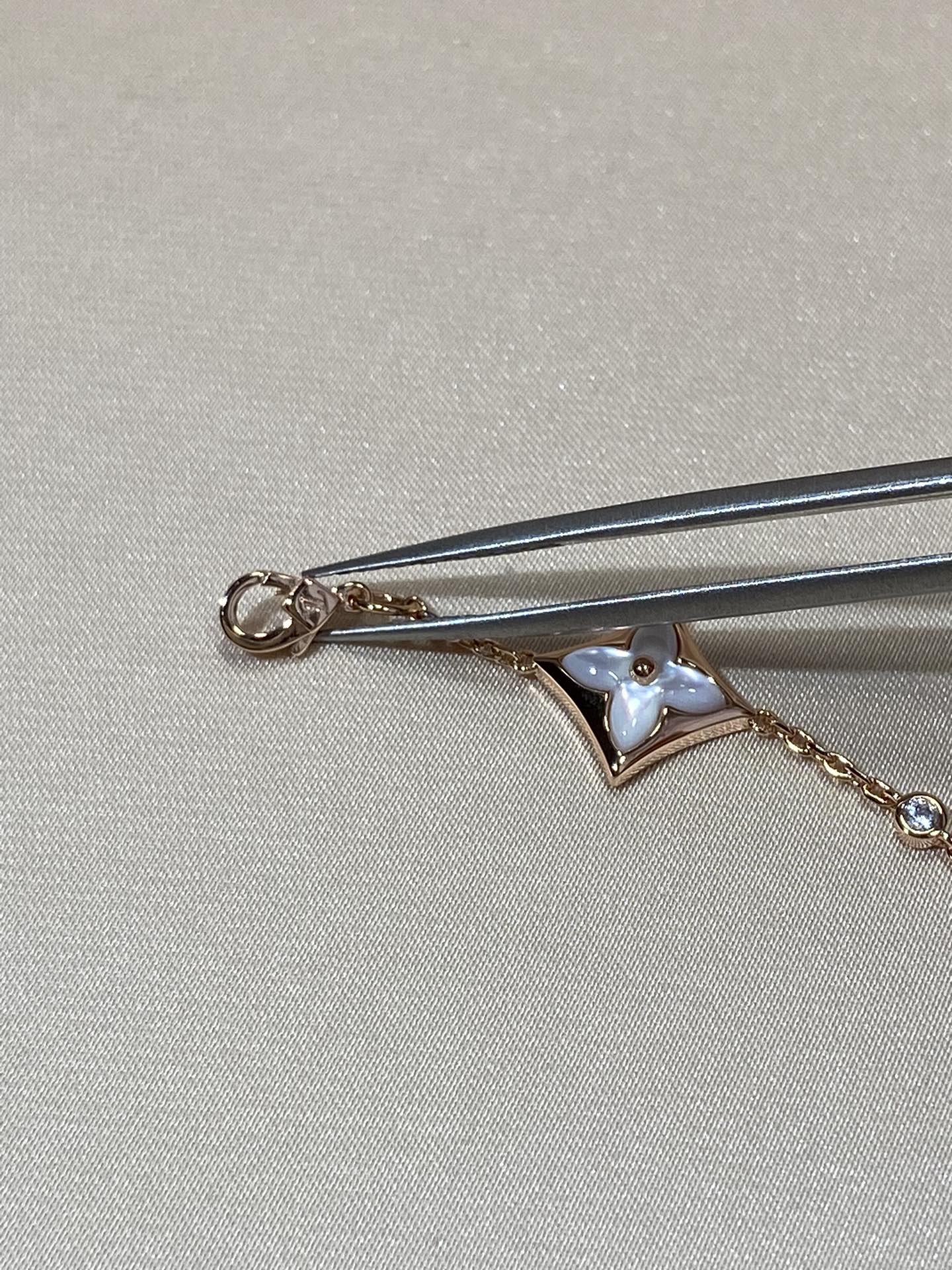 GlowSTAR 4 MOTIF MOP DIAMOND PINK GOLD BRACELET