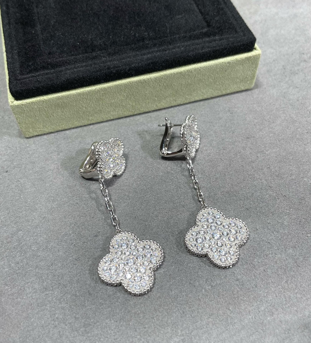 GlowCLOVER 2 MOTIFS DIAMOND PAVED SILVER EARRINGS