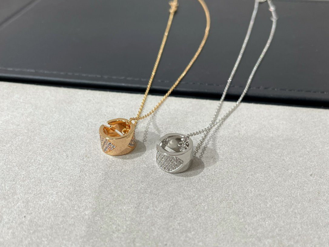 GlowLIENS EVIDENCE DIAMOND PAVED NECKLACE