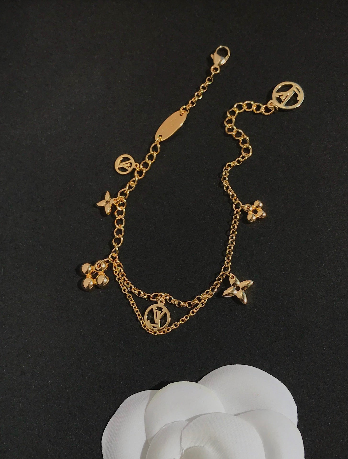 GlowBLOOMING PINK GOLD MOP BRACELET