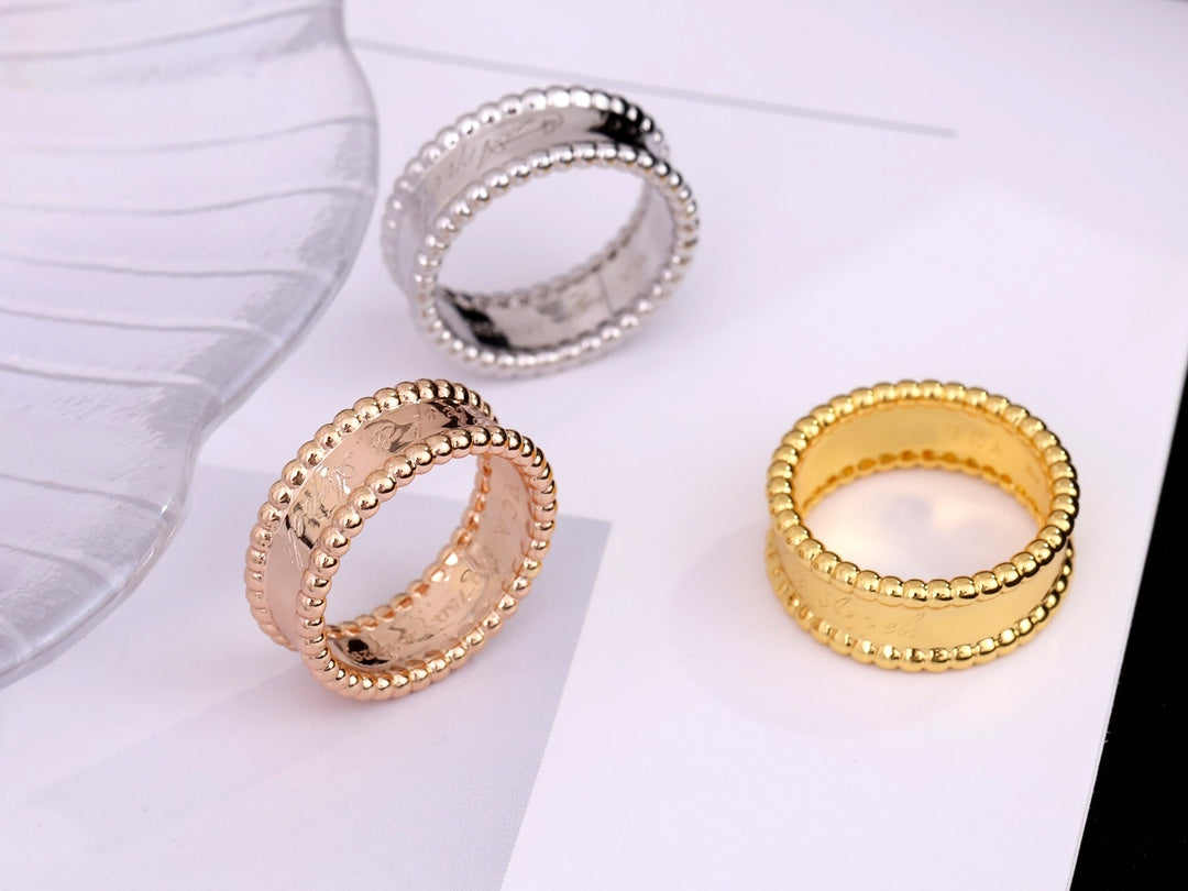 GlowPERLEE SIGNATURE RING