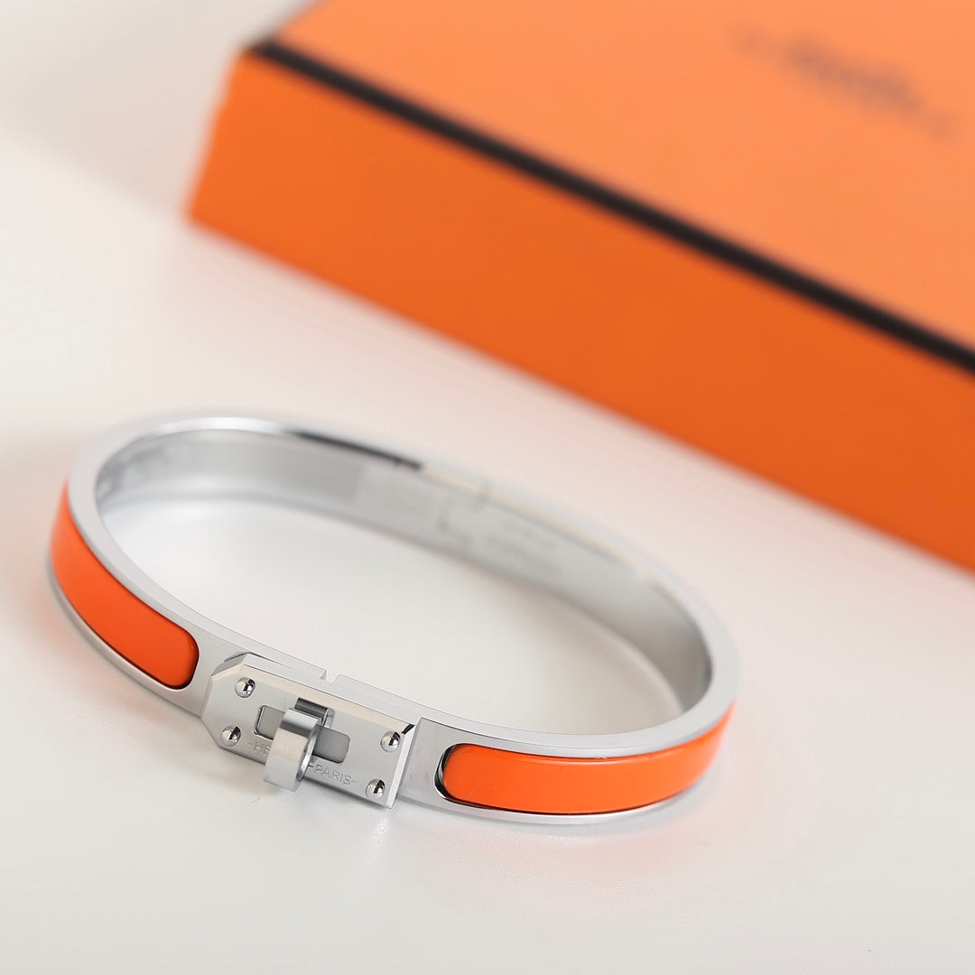 GlowHM KELLY ORANGE BRACELET