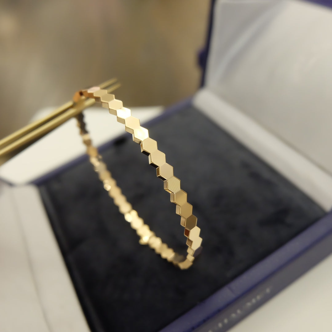 GlowBEE LOVE BRACELET