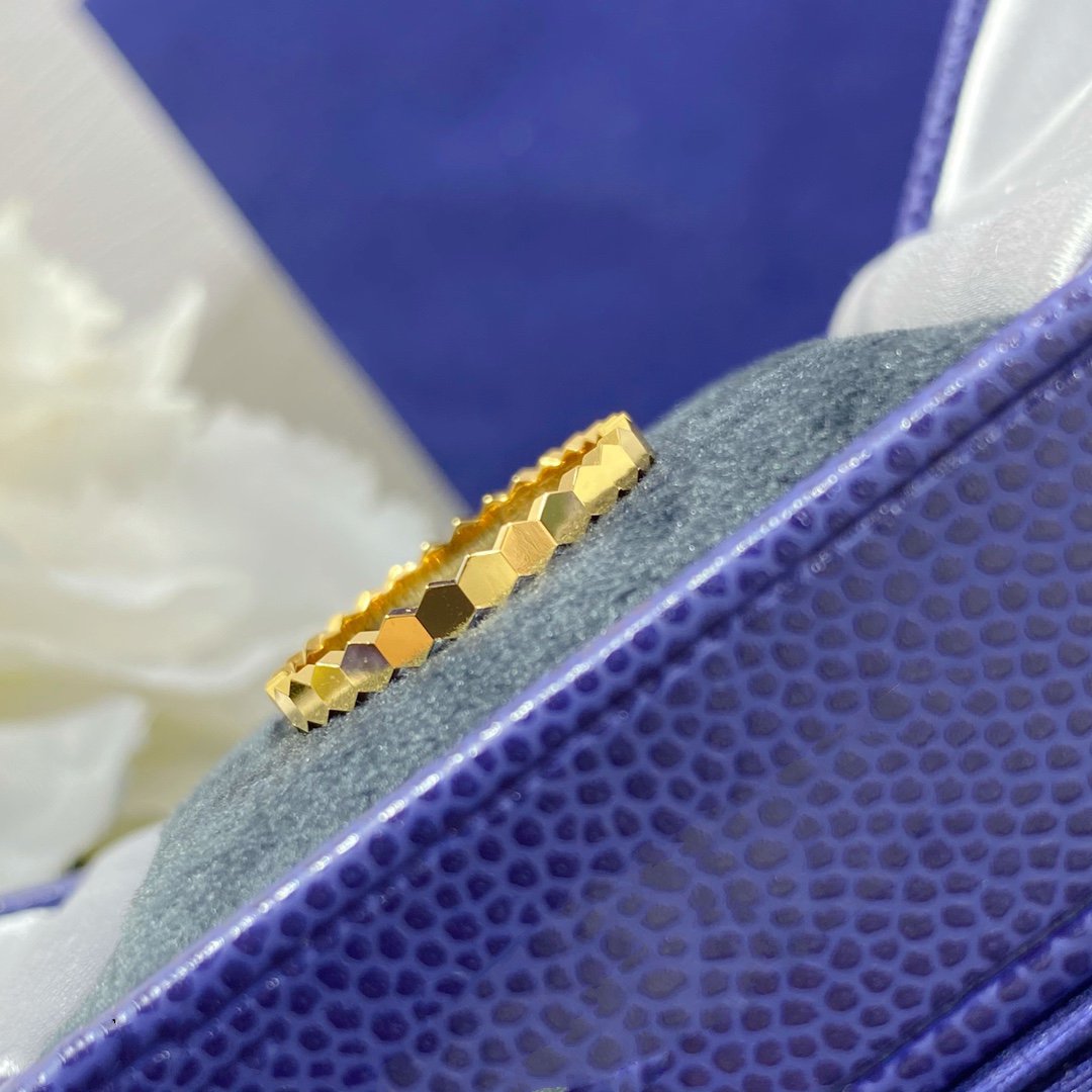 GlowBEE LOVE SMALL RING