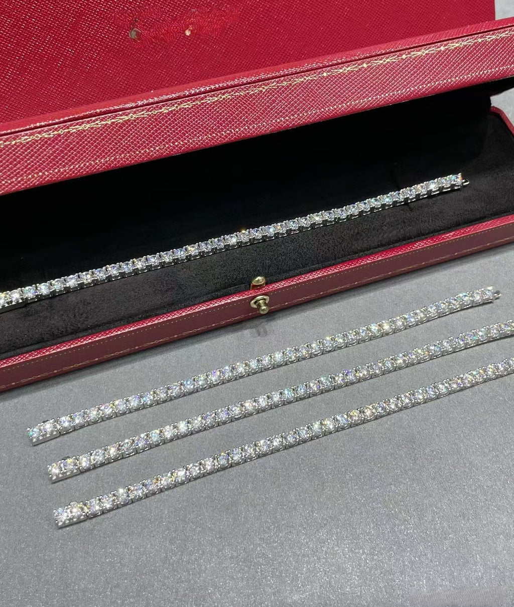 [Glow]TENNIS BRACELET WITH FULL DIAMOND SETTING