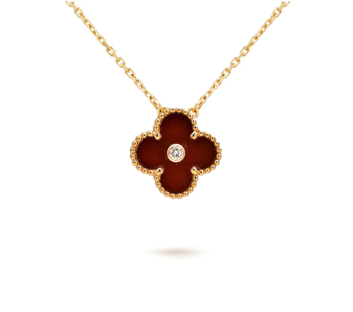 GlowCHRISTMAS LIMITED EDITION NECKLACE COLLECTION