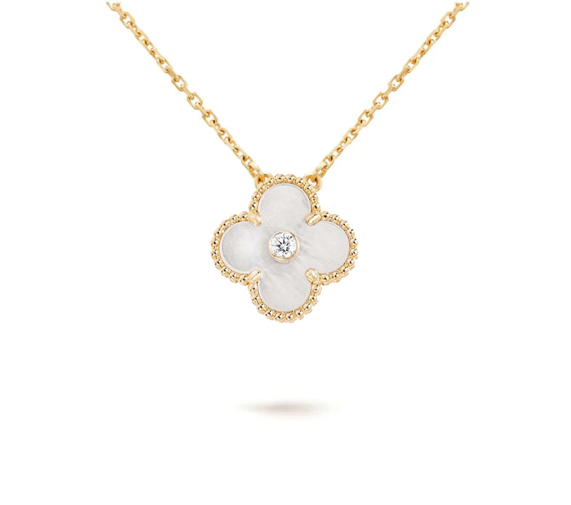 GlowCHRISTMAS LIMITED EDITION NECKLACE COLLECTION