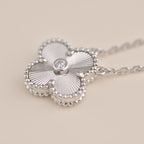 GlowCLOVER  15MM DIAMOND LASER NECKLACE SILVER