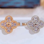 GlowCLOVER DIAMOND RING