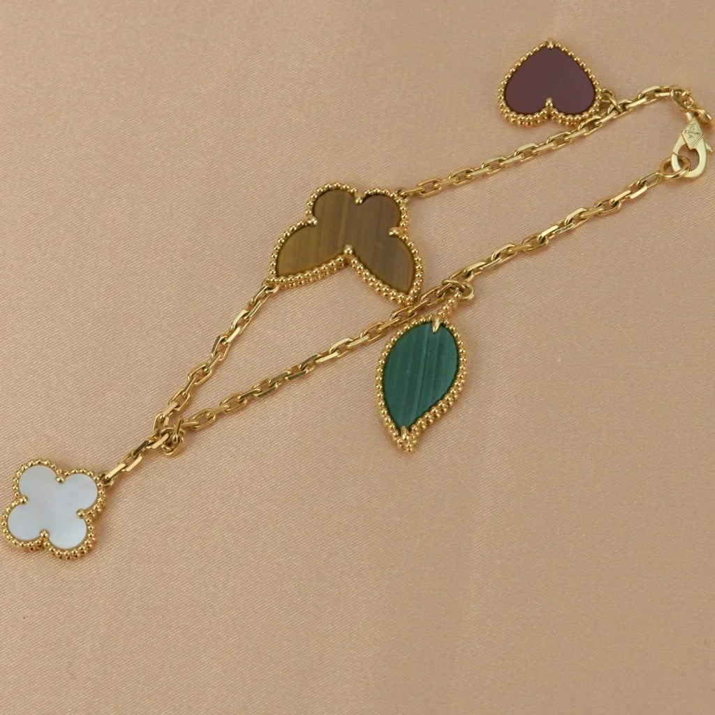 GlowLUCKY SPRING 5 MOTIF GOLD BRACELET