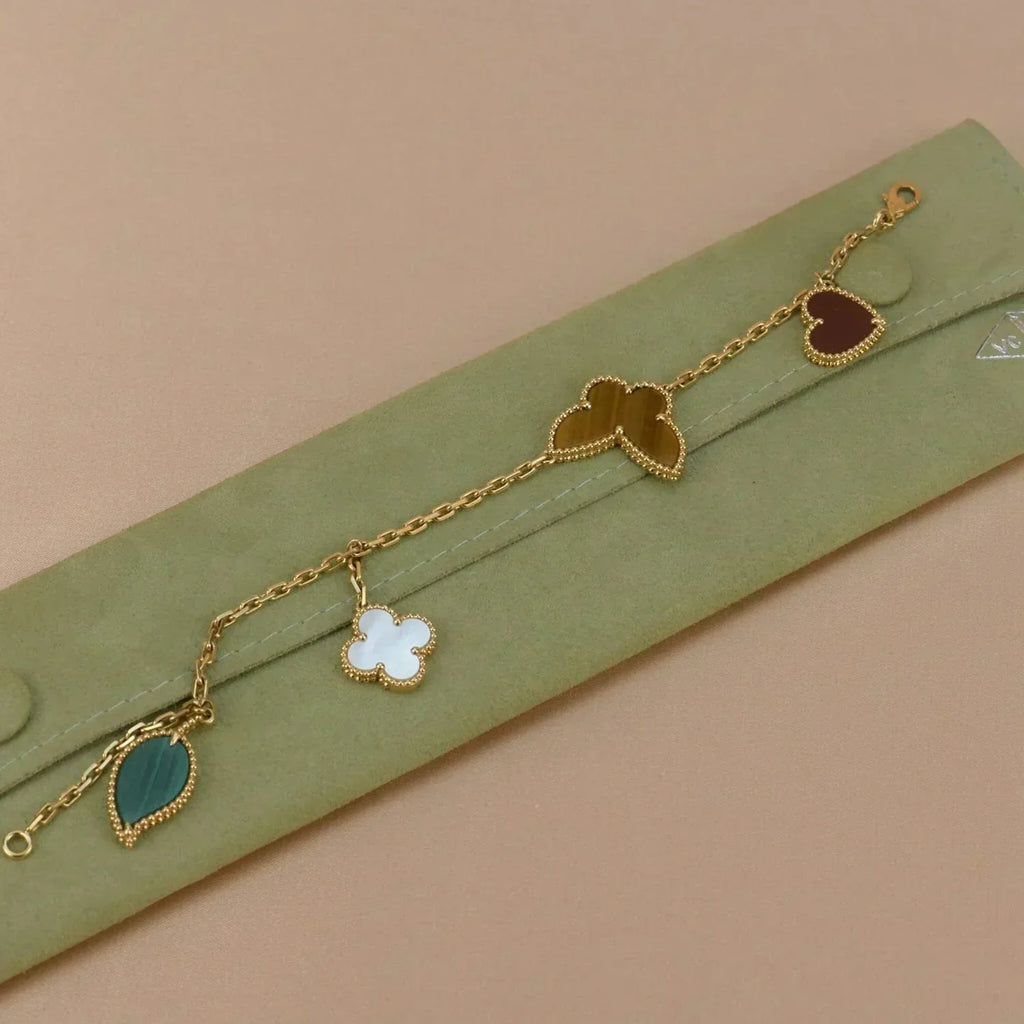 GlowLUCKY SPRING 5 MOTIF GOLD BRACELET