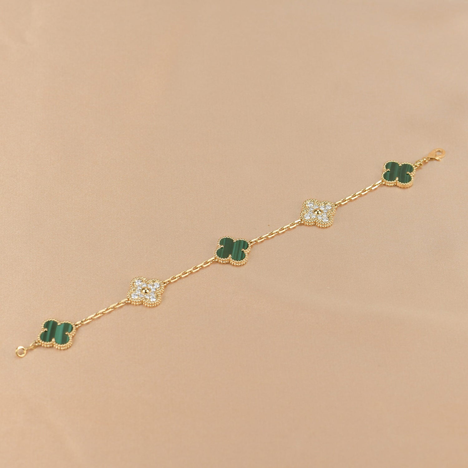 GlowCLOVER  5 MOTIF MALACHITE DIAMOND BRACELET