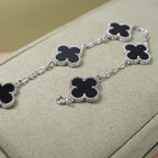 GlowCLOVER 5 MOTIF ONYXS  BRACELET SILVER