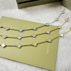 [Glow]CLOVER 6 MOTIF WHITE MOP BRACELET