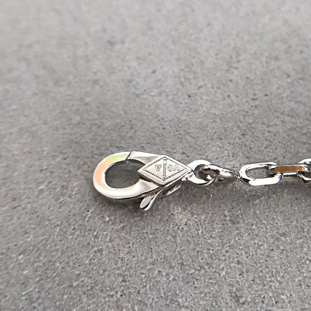 GlowCLOVER 5 MOTIF ONYXS DIAMOND BRACELET SILVER