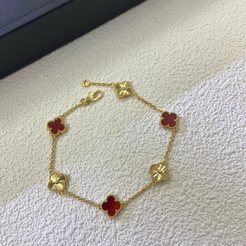 [Glow]CLOVER 6 MOTIF RED AGATE LASER BRACELET