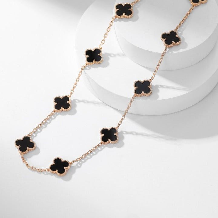 GlowCLOVER 10 MOTIFS ONYX NECKLACE