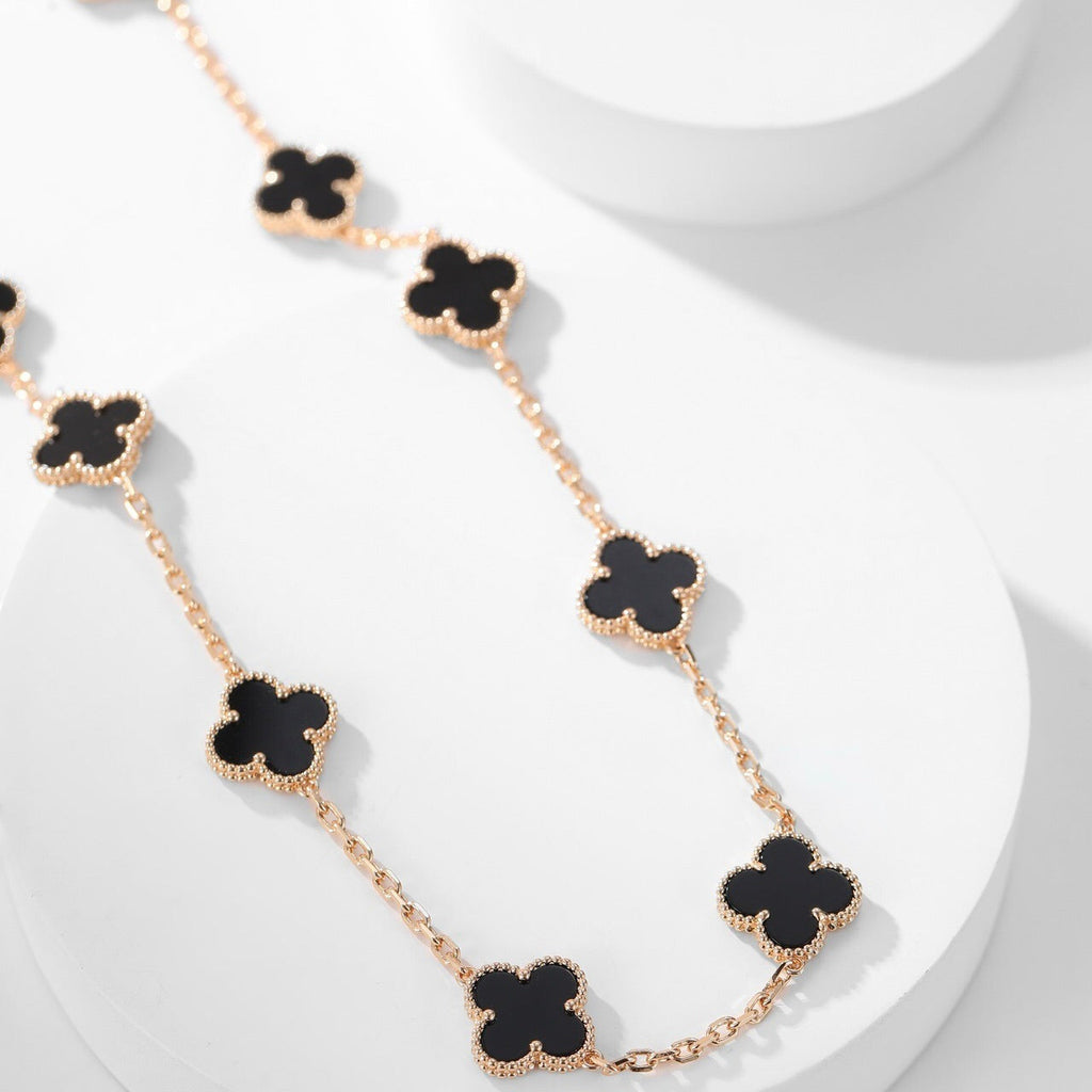 GlowCLOVER 10 MOTIFS ONYX NECKLACE
